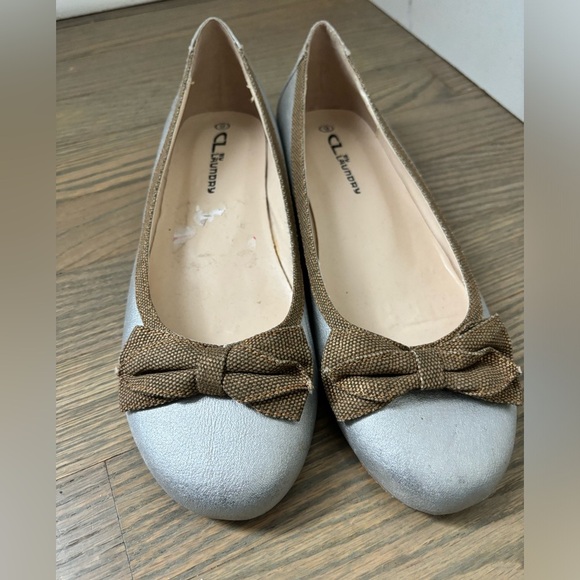 CL Chinese Laundry Silver Bow Ballet Flats Women’s size 9 - Picture 2 of 8
